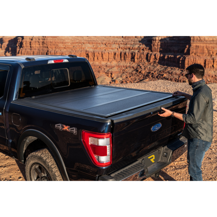 UnderCover Armor Flex 21-24 F150 8'2" Model AX22031
