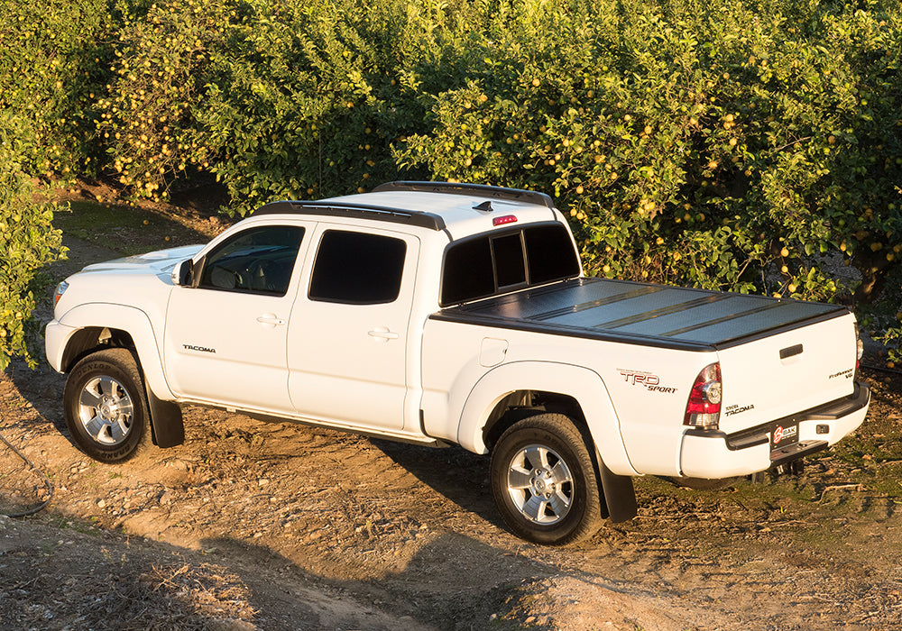 BAK BAKFlip G2 Hard Folding Truck Bed Cover For Select 2005-2021 Nissan Frontier 6' Bed Model 226507