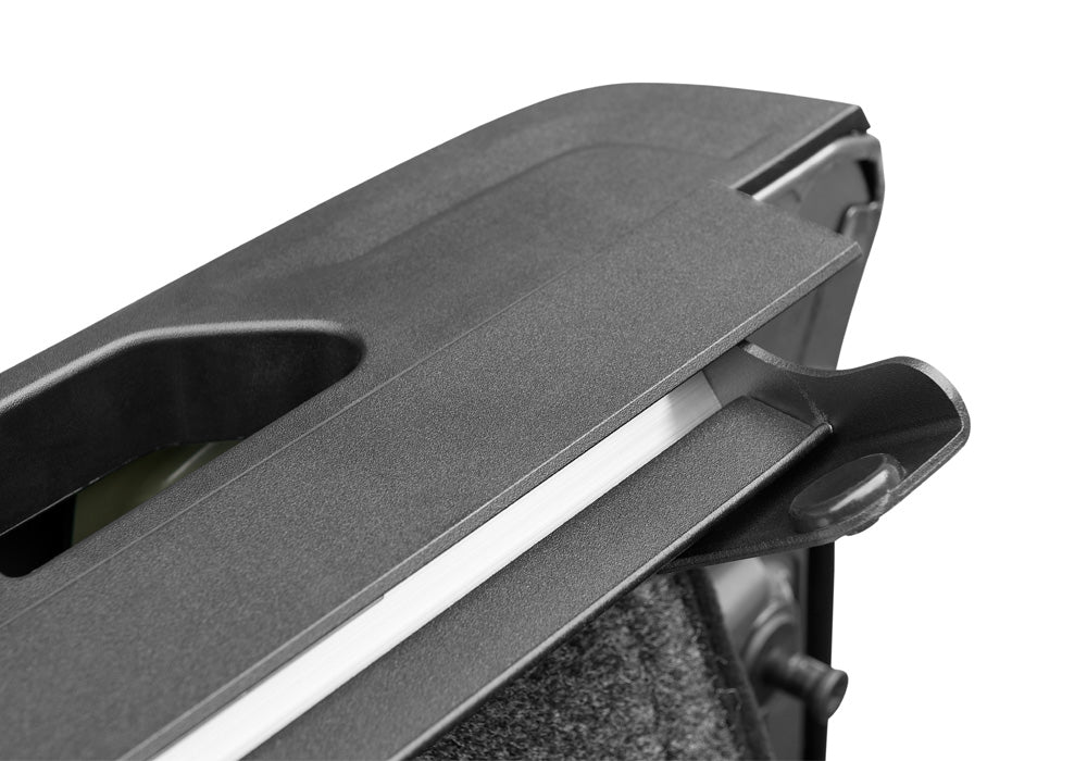 BAK Revolver X4s Hard Rolling Truck Bed Cover For Select 2015-2022 Chevy Colorado/GMC Canyon 6' 2" Bed Model 80125