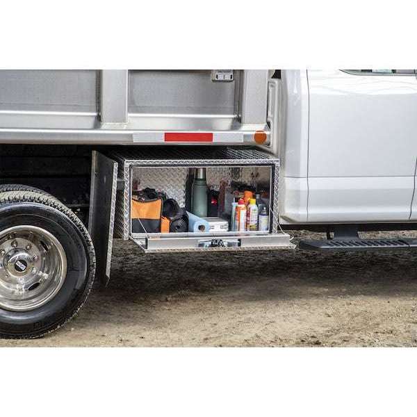 Buyers Products 18x18x30 Inch Diamond Tread Aluminum Underbody Truck Box with 3-Pt. Latch 1735103