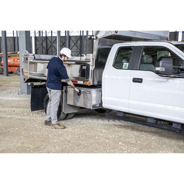 Buyers Products 18x18x48 Inch Diamond Tread Aluminum Underbody Truck Box with 3-Point Latch Model 1735110