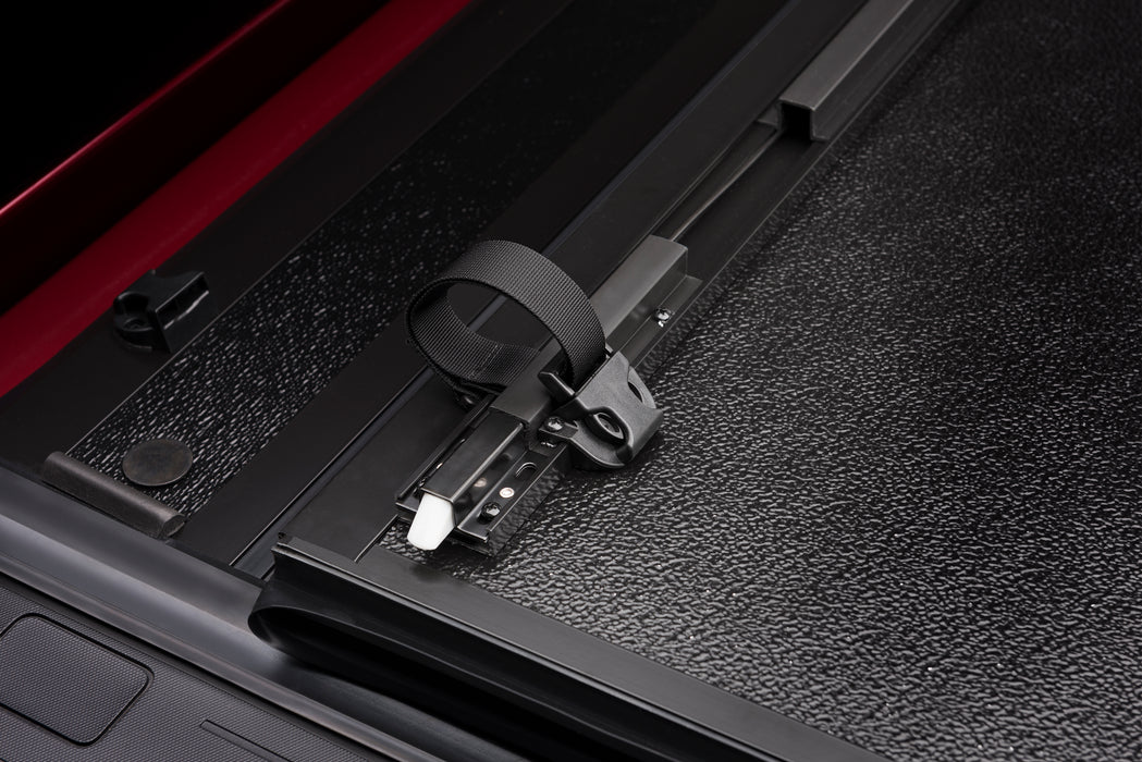 BAK BAKFlip FiberMax 19-24 (New Body Style) Chevy Silverado/GMC Sierra 1500 6' 7" Bed Model 1126131